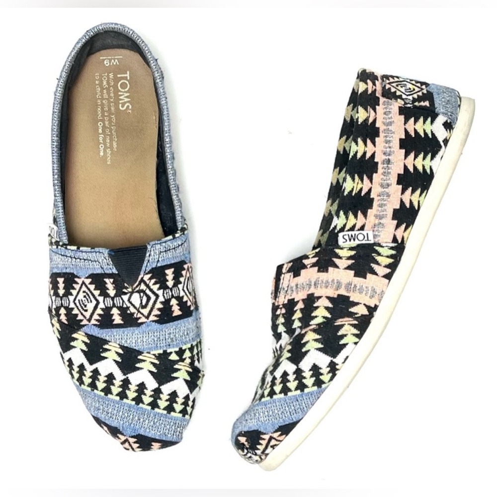 Tom’s size 9 | Aztec design